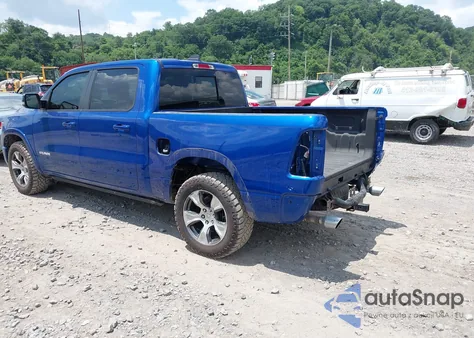 2019 Ram 1500 Laramie 4X4 5'7 Box из США, поврежденный, VIN 1C6SRFJT7KN589717